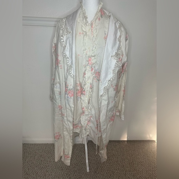 Victoria's Secret Gold Label Floral Cotton Robe and gown set size L set - Picture 4 of 11